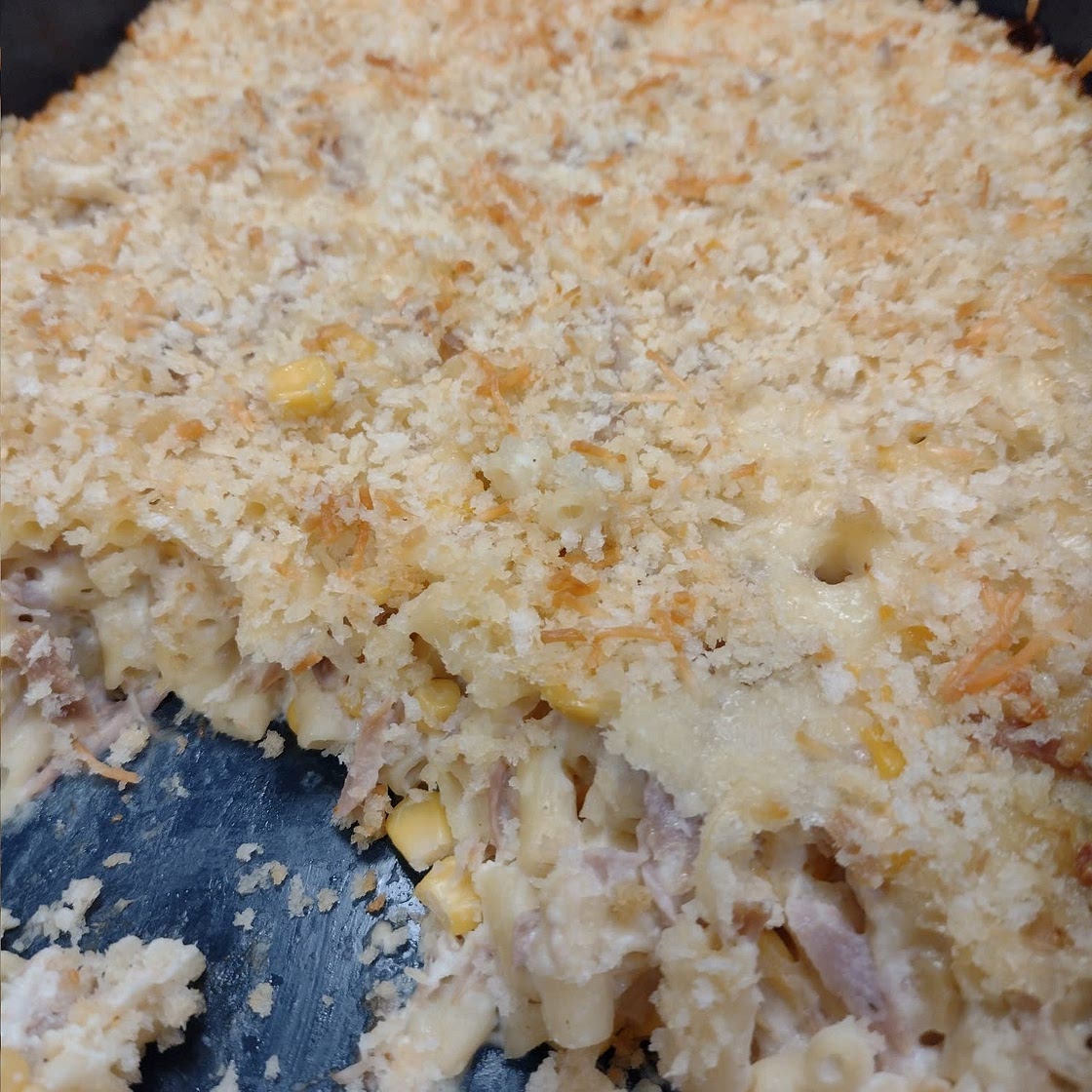 Tuna Mornay (Creamy Tuna Casserole Pasta Bake)