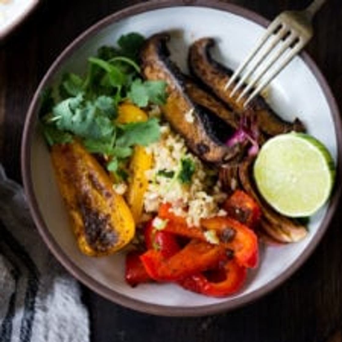 Vegan Fajita Bowl with Cilantro Cauliflower Rice