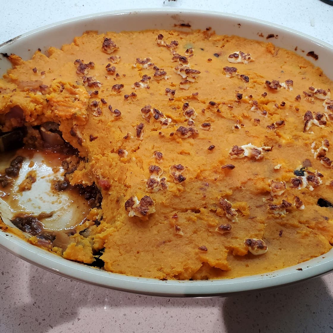 Spicy harissa aubergine pie