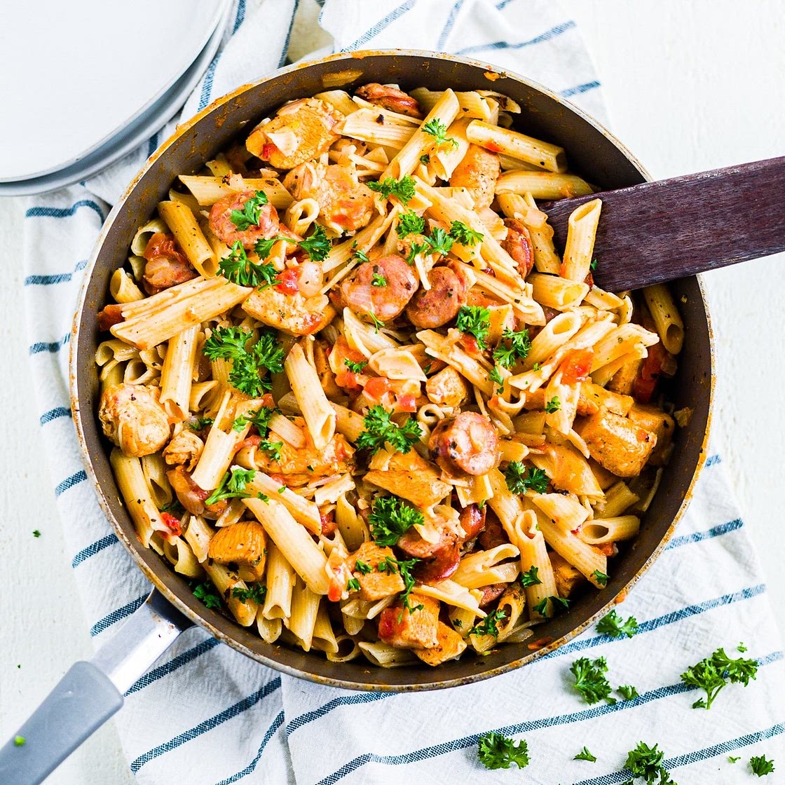 One Pot Creamy Cajun Chicken Pasta [Dairy Free]
