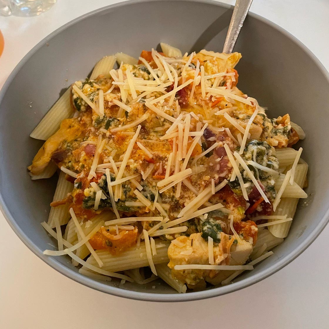 Chicken and Bacon Pasta with Spinach and Tomatoes in Garlic Cream Sauce