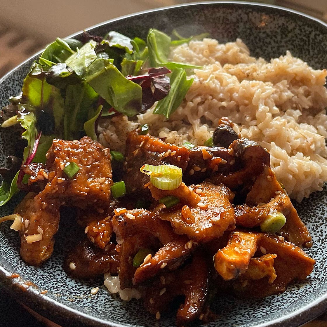 Marinated Hoisin Peanut Tempeh