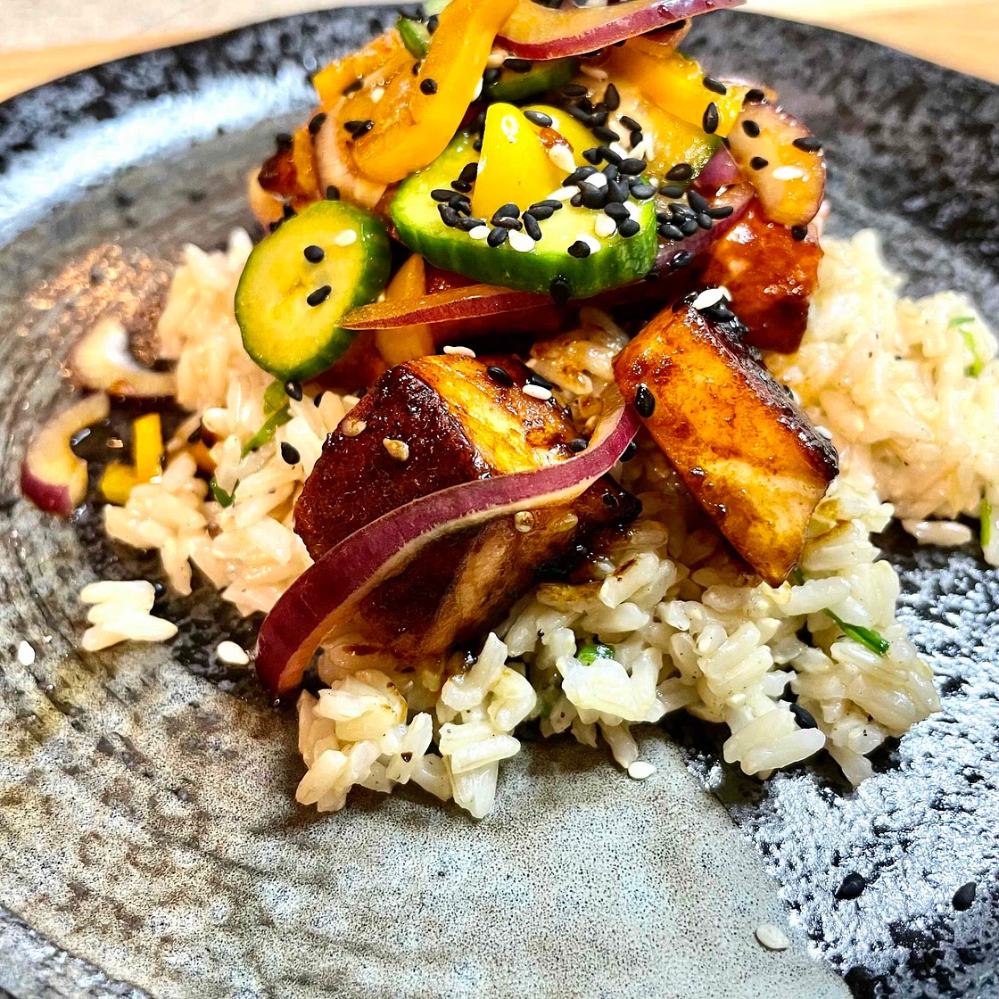 Sesame Sriracha Salmon