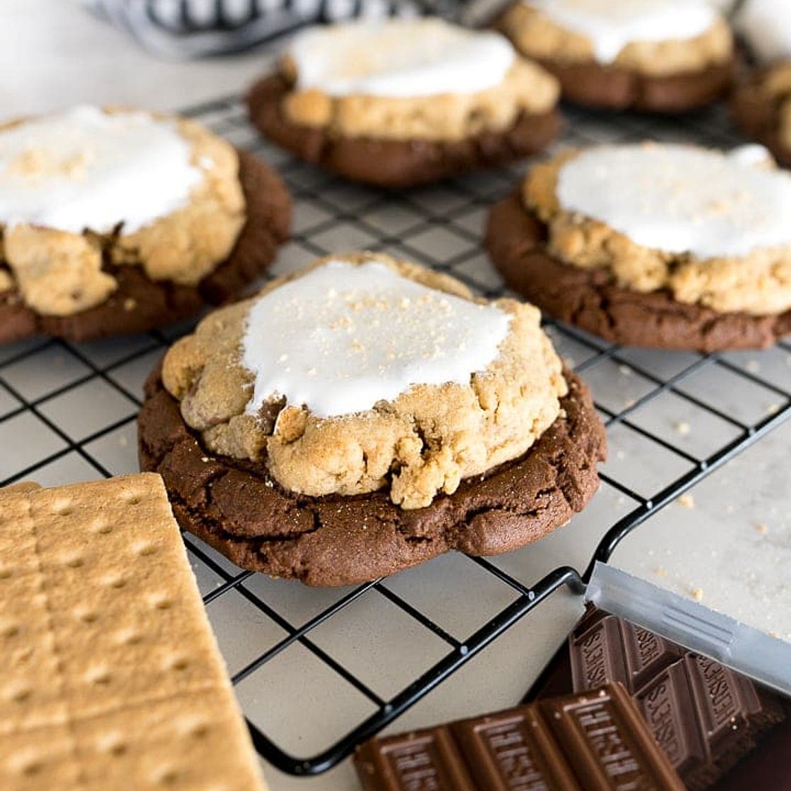 Crumbl S'mores Brownie Cookies
