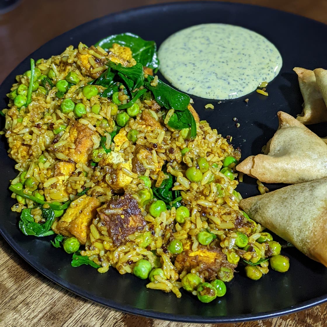Spiced Paneer, Spinach and Pea Grain Bowl with Mint Yoghurt Sauce