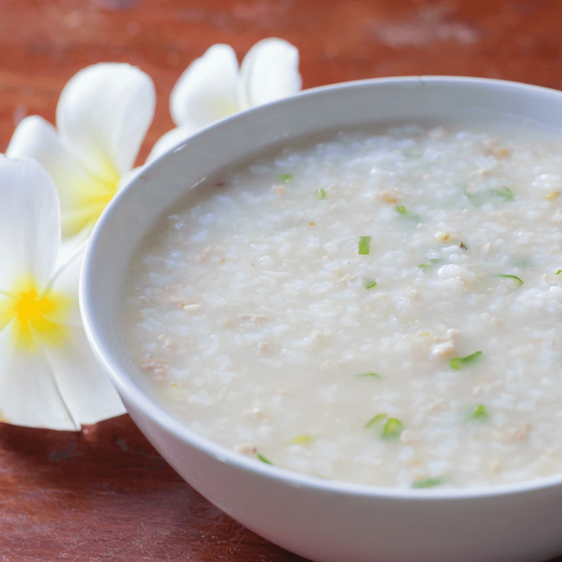 Heartwarming Chicken Rice Soup
