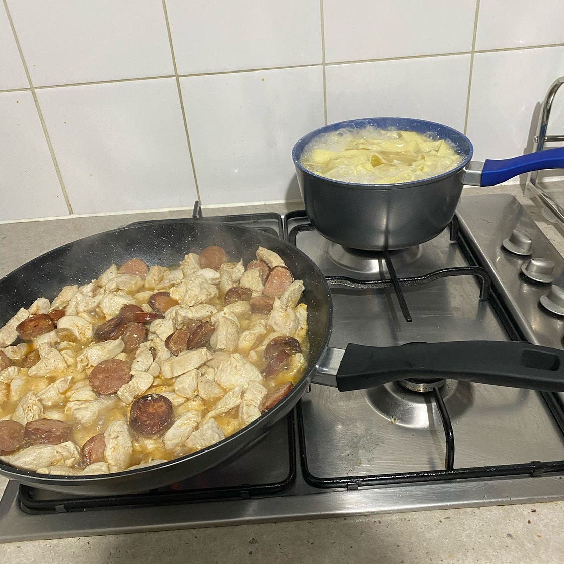 Chicken & Chorizo Pasta