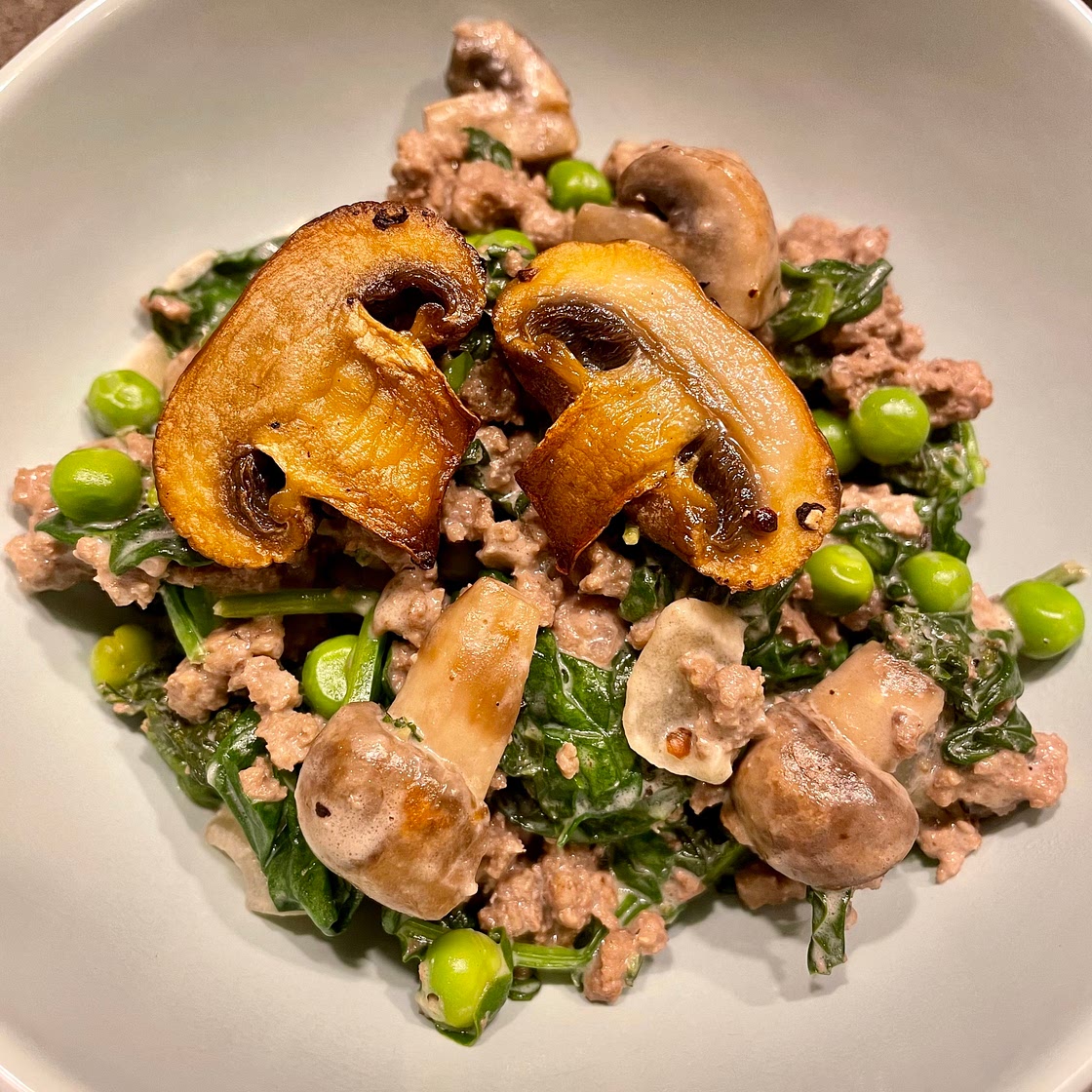 Creamy mushroom kale beef bowl