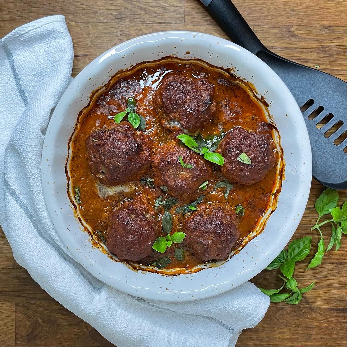 Mozzarella-Stuffed Meatballs 