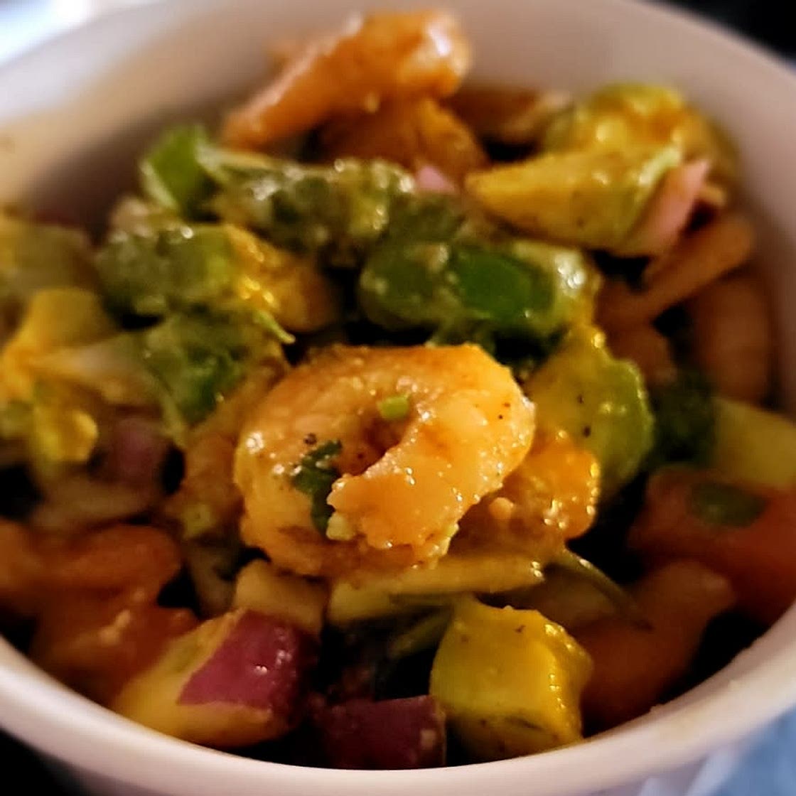 Easy Shrimp Avocado Salad with Tomatoes