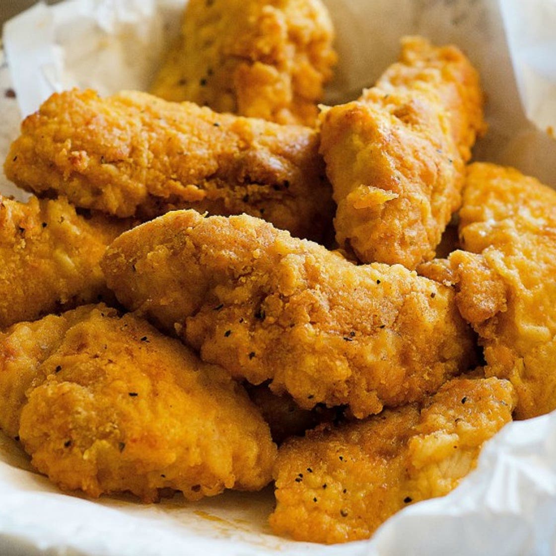 Poulet frit au four croustillant (sans friteuse)