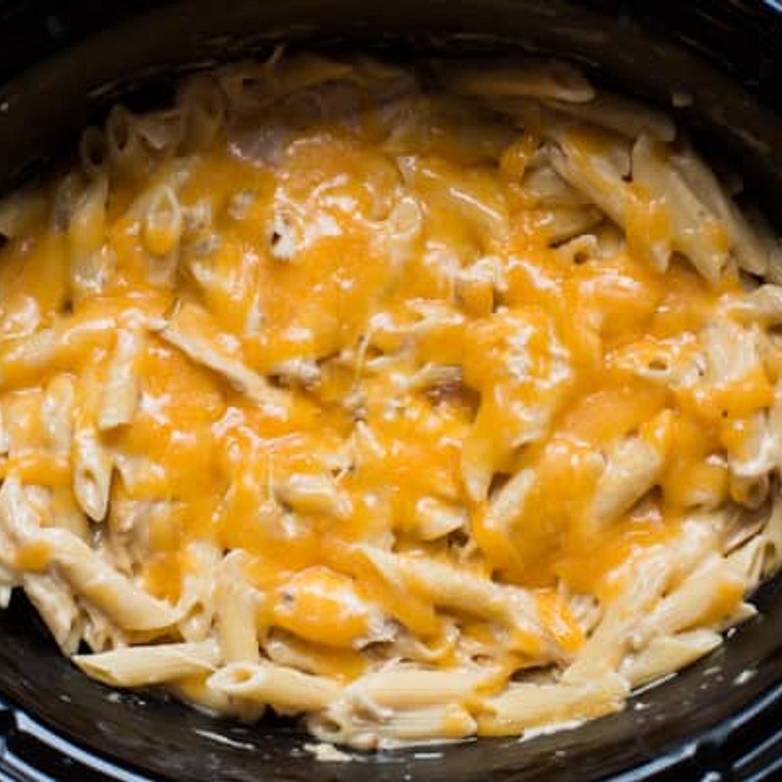 Slow Cooker Cheesy Chicken Penne