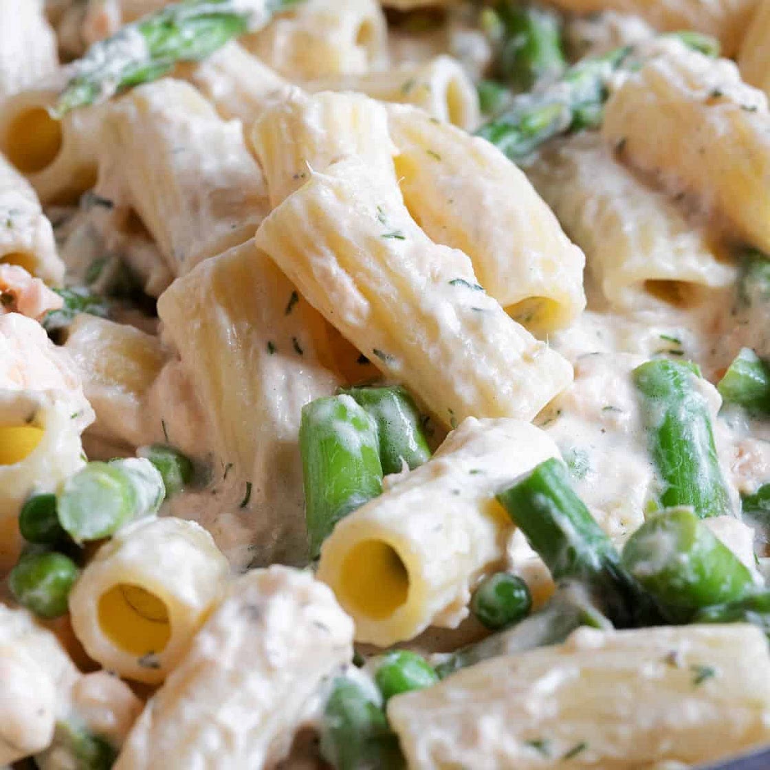 Hot Smoked Salmon Pasta