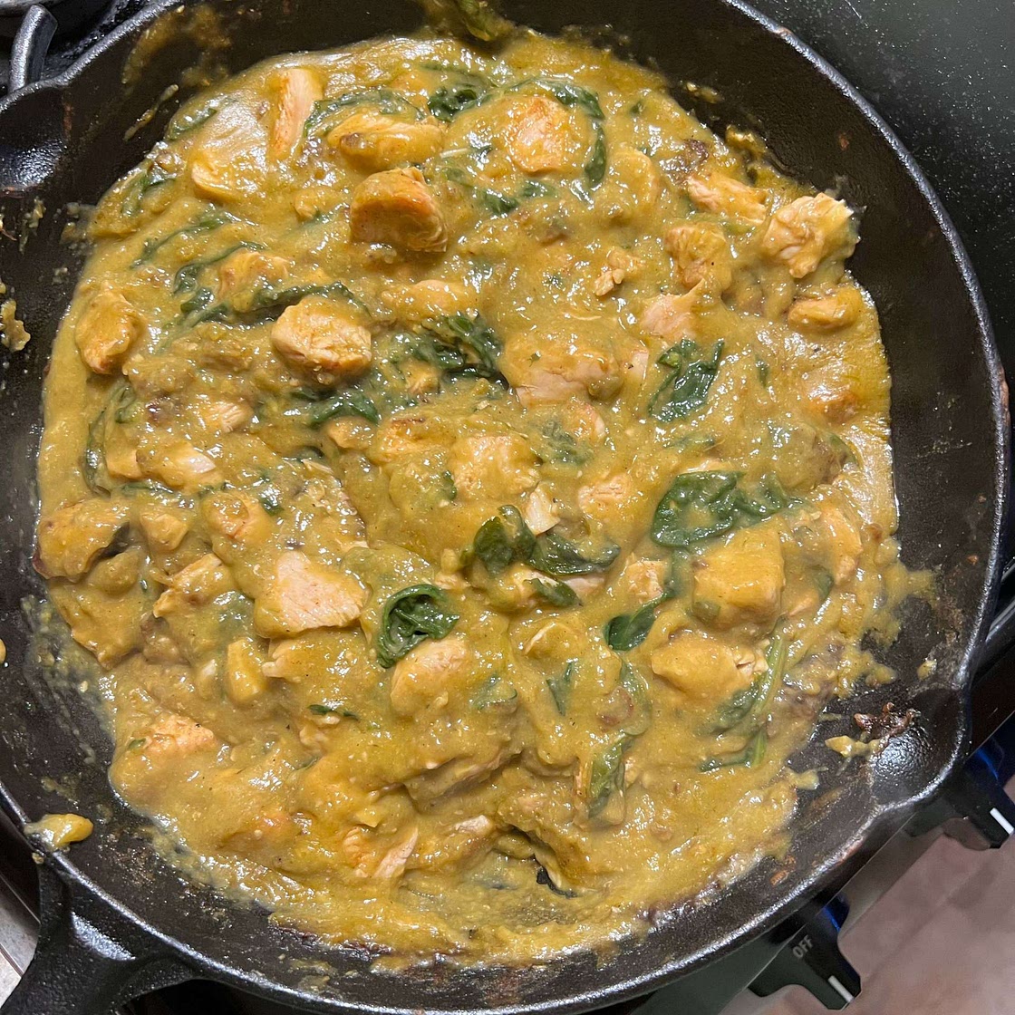 Roasted Red Pepper, Chickpea, and Spinach Curry