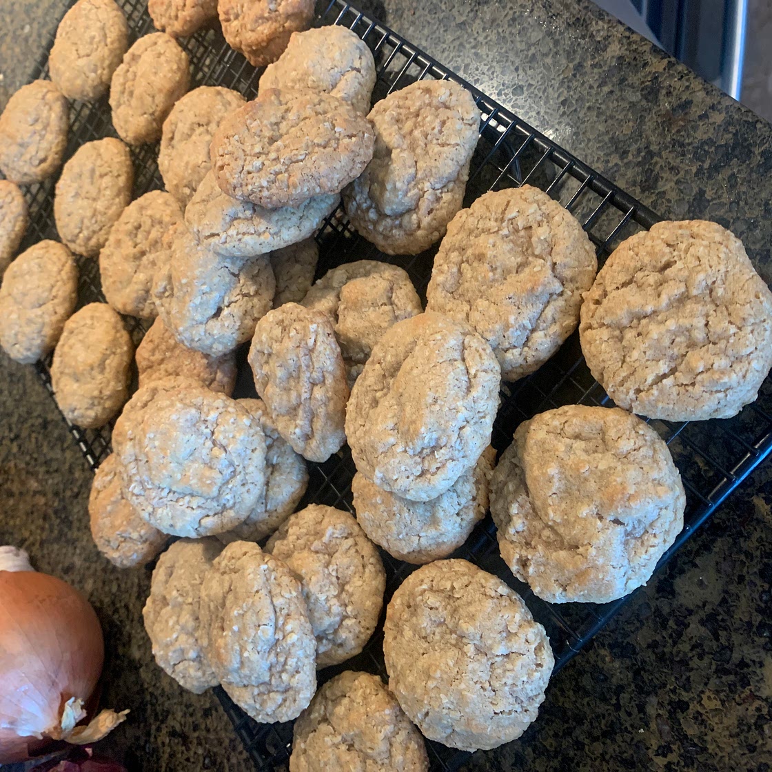 Soft Oatmeal Cookies