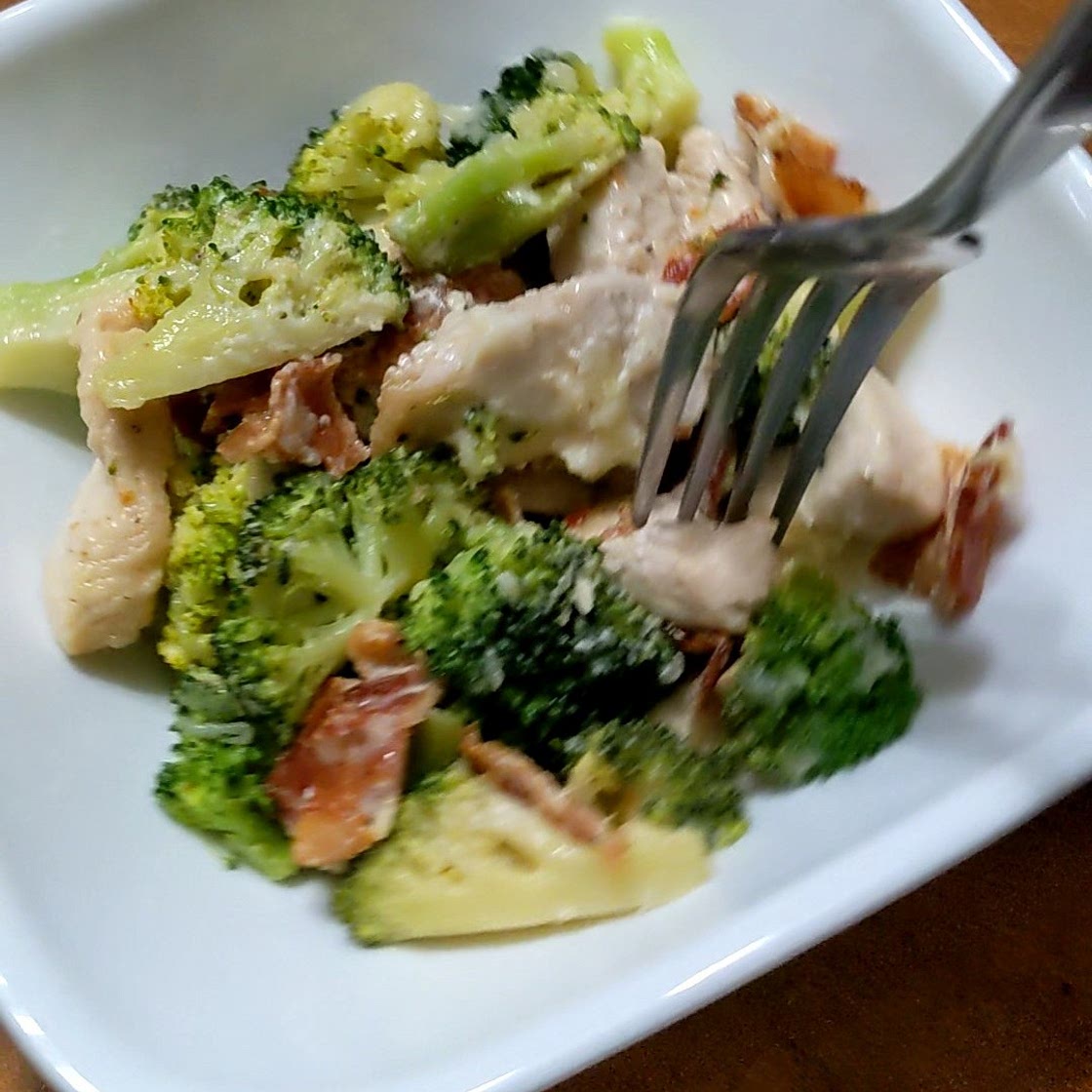 Chicken Bacon Broccoli Casserole