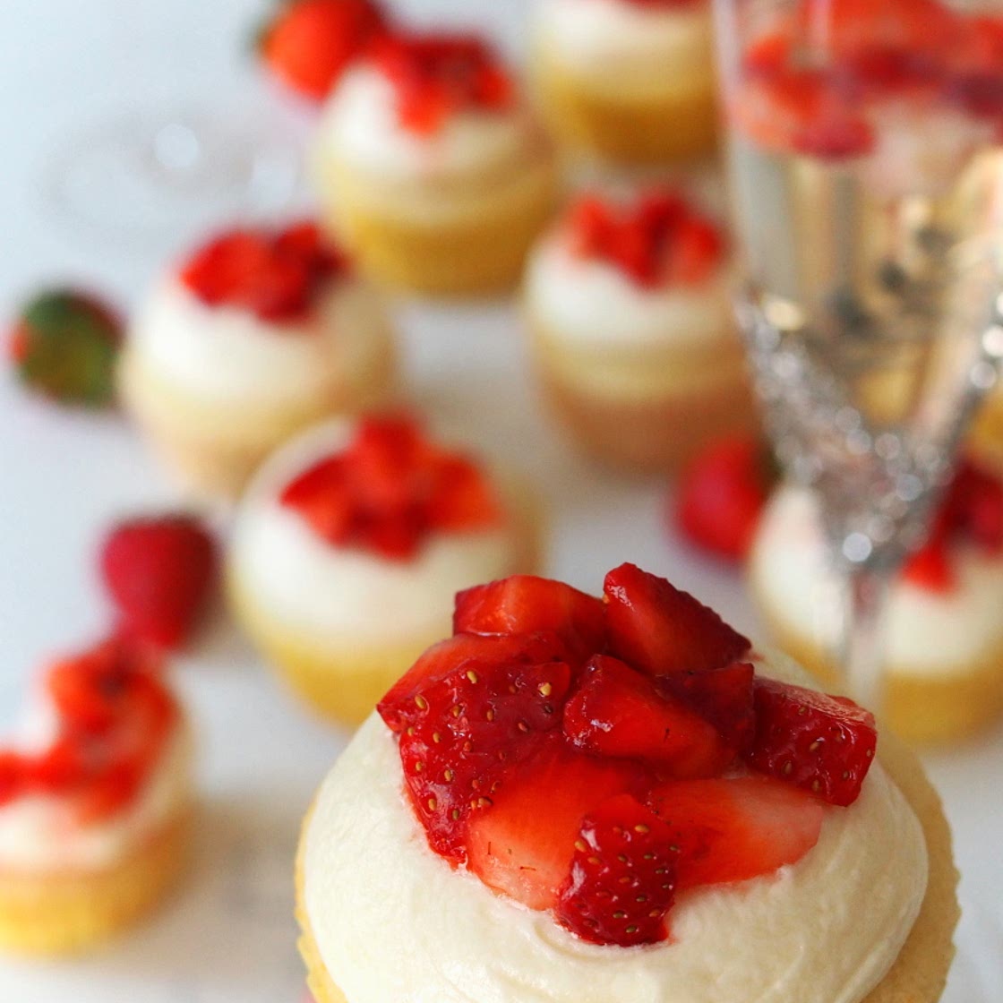 Strawberry Champagne Cupcakes
