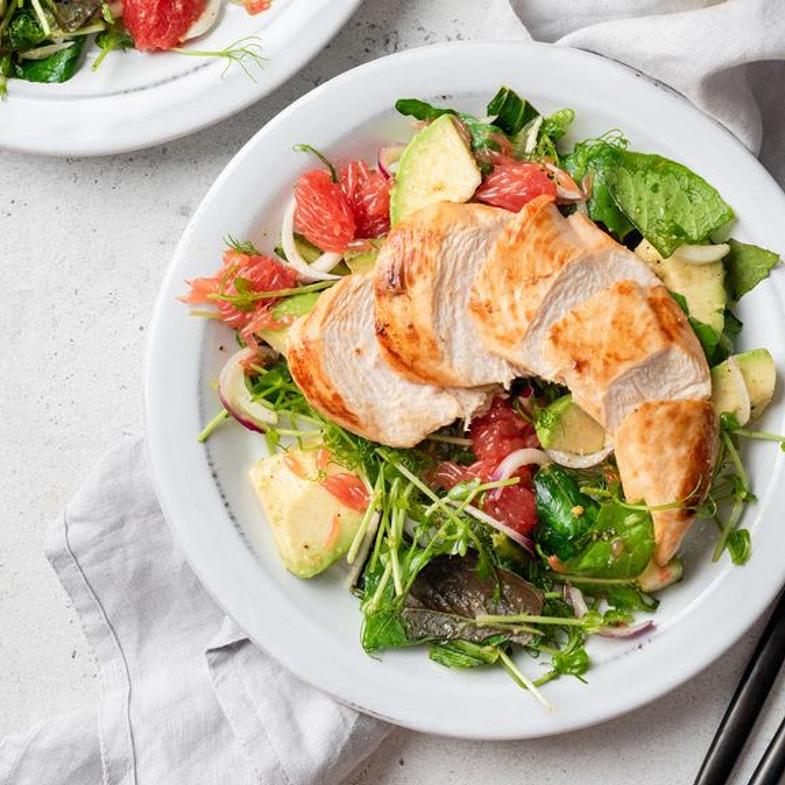 Salade de poulet pamplemousse et avocat