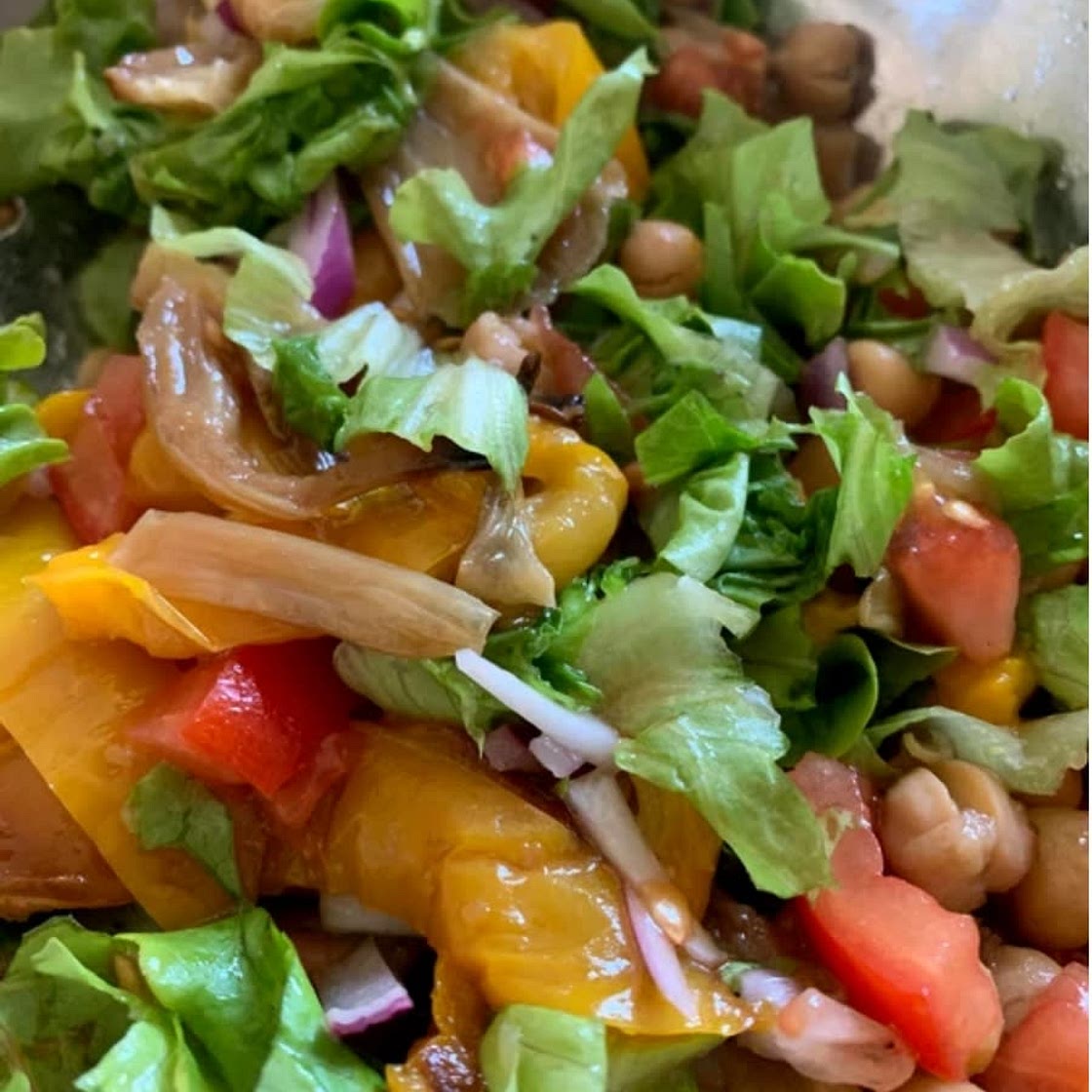 Chickpea salad (Ilana)