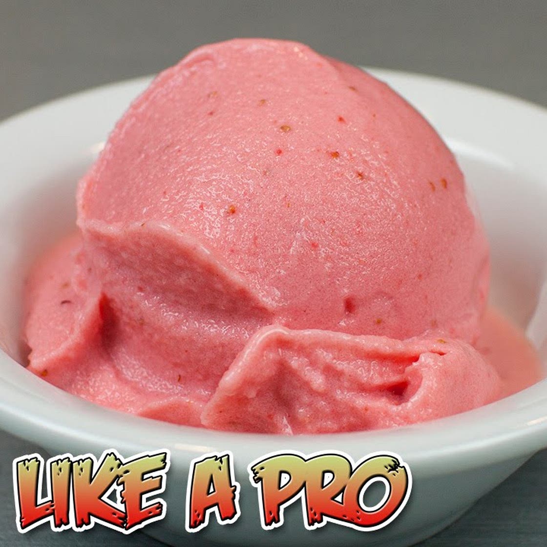 LOW Fat Frozen Strawberry Yogurt Ice Cream Recipe