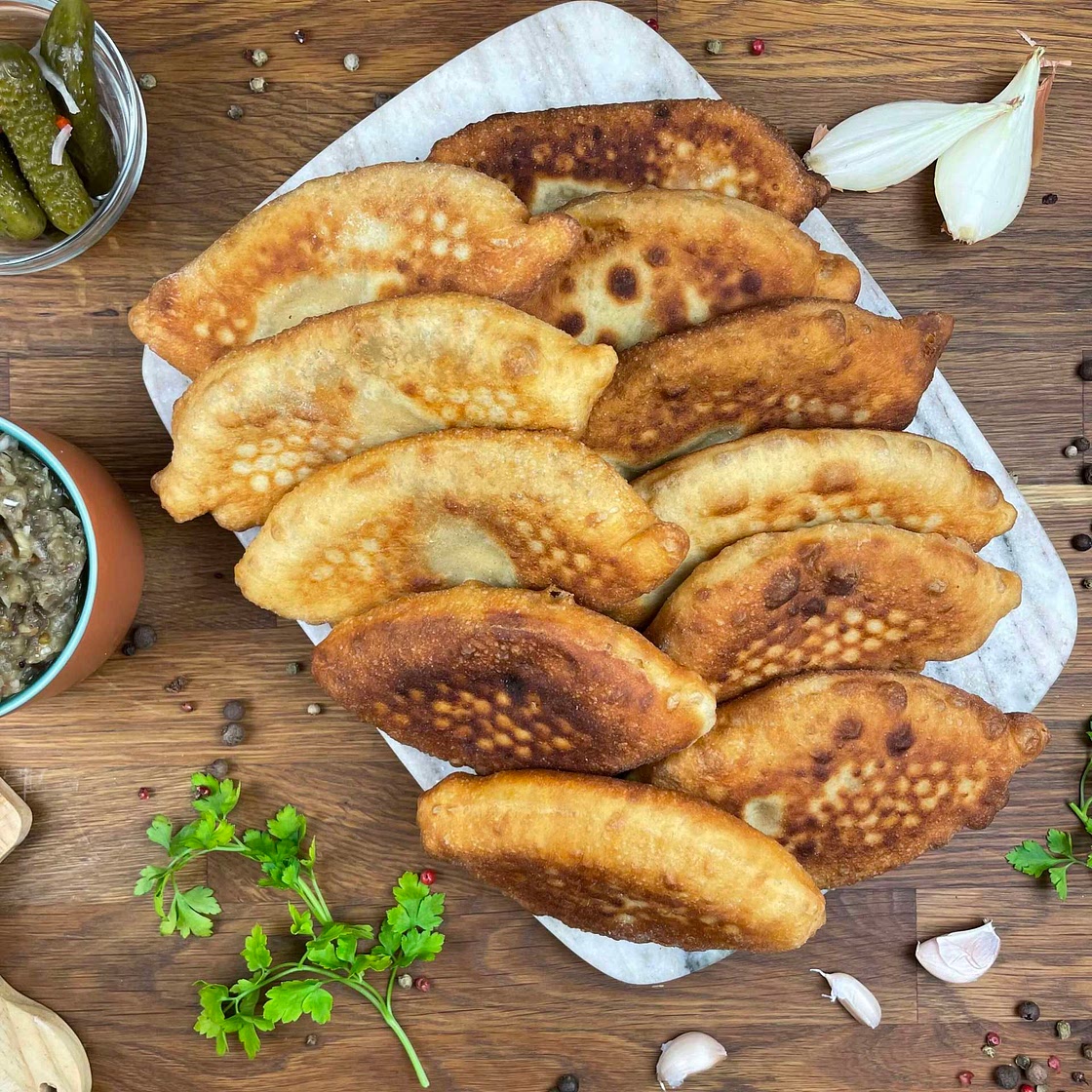 Ukrainian Pyrizhky (Hand pie)
