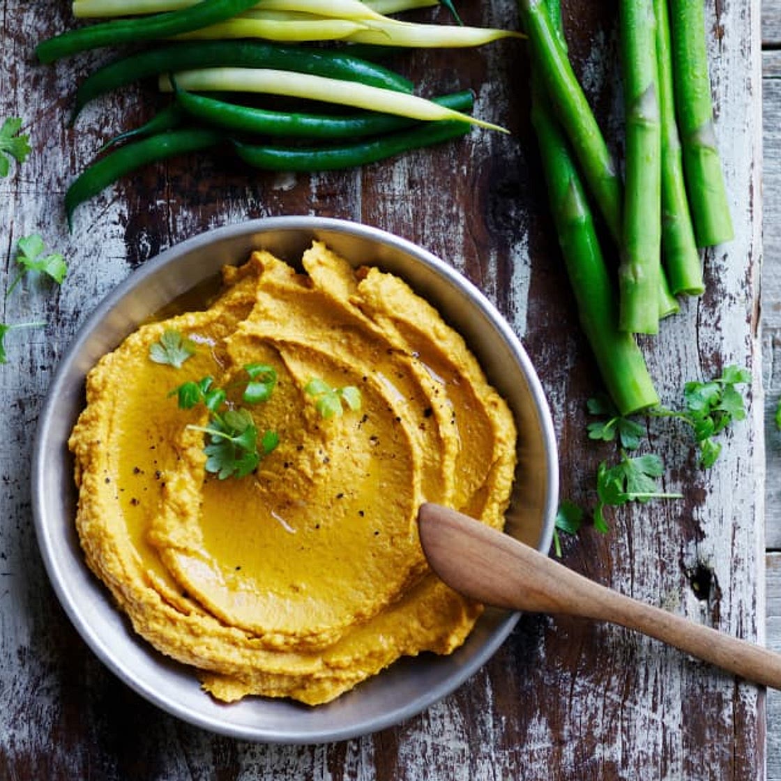 Pumpkin hommus with green dippers (Toddlers and beyond)