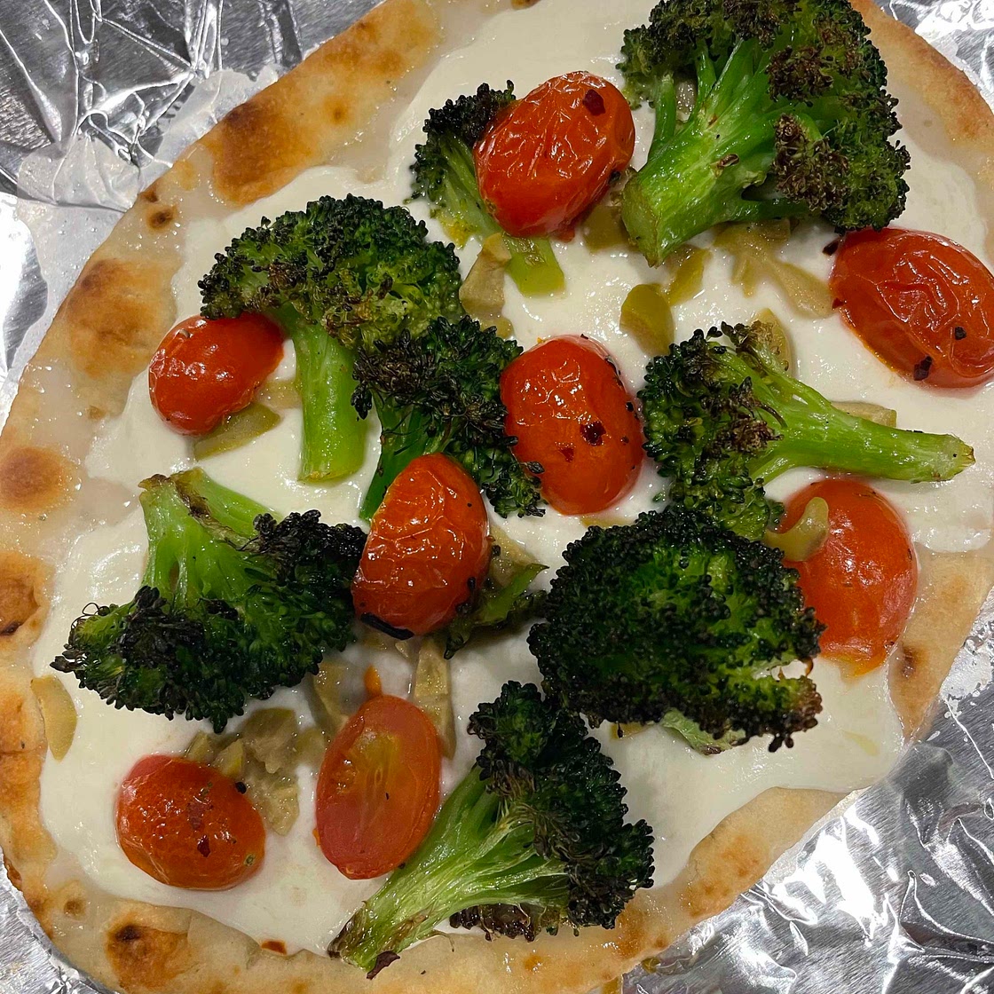 Broccoli & Tomato Naan Pizza