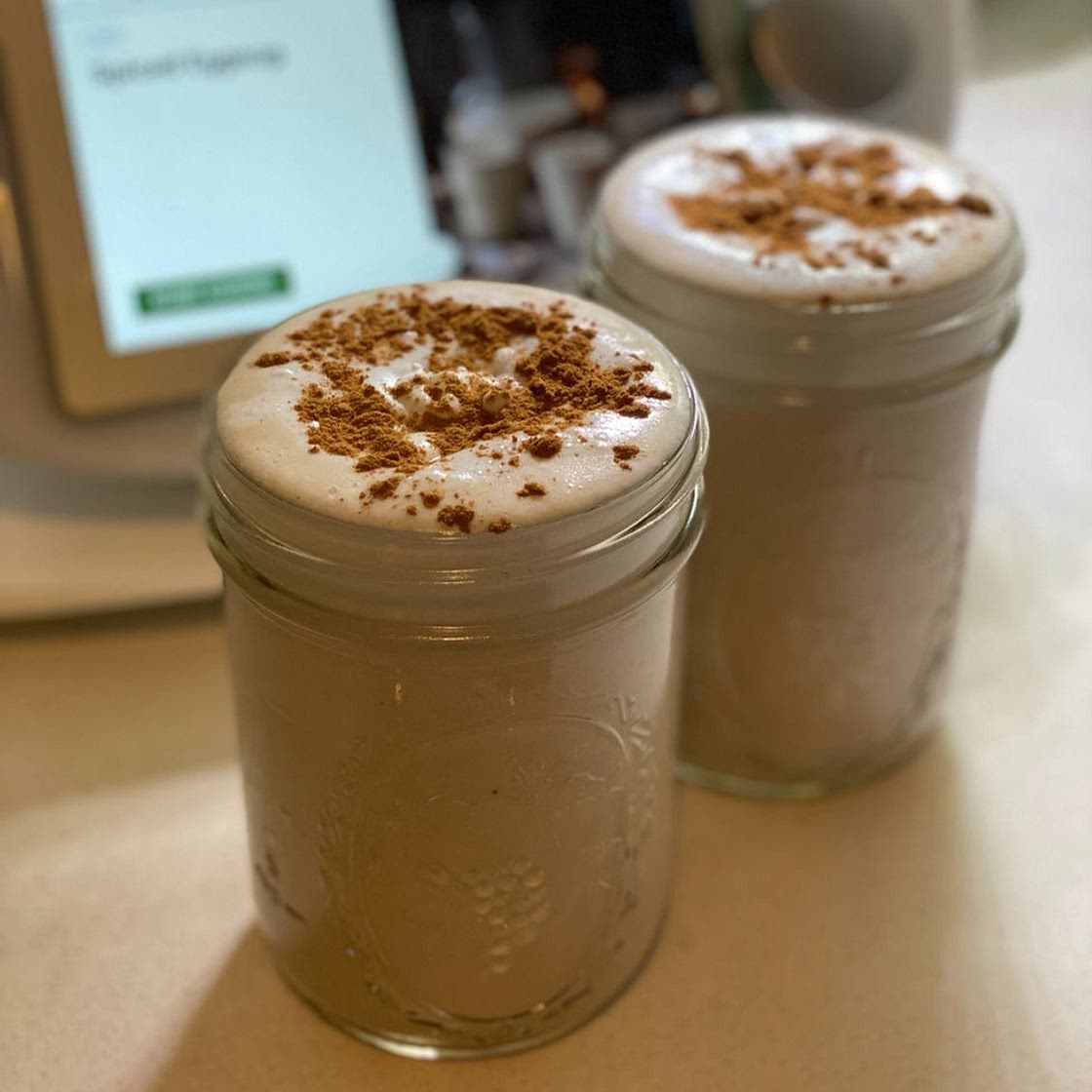 Vegan Spiced Eggnog | Veginner Cooking