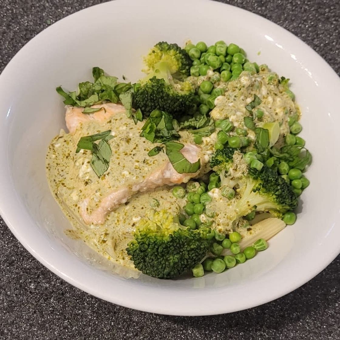 Pan-Fried Salmon With Creamy Pesto Veg