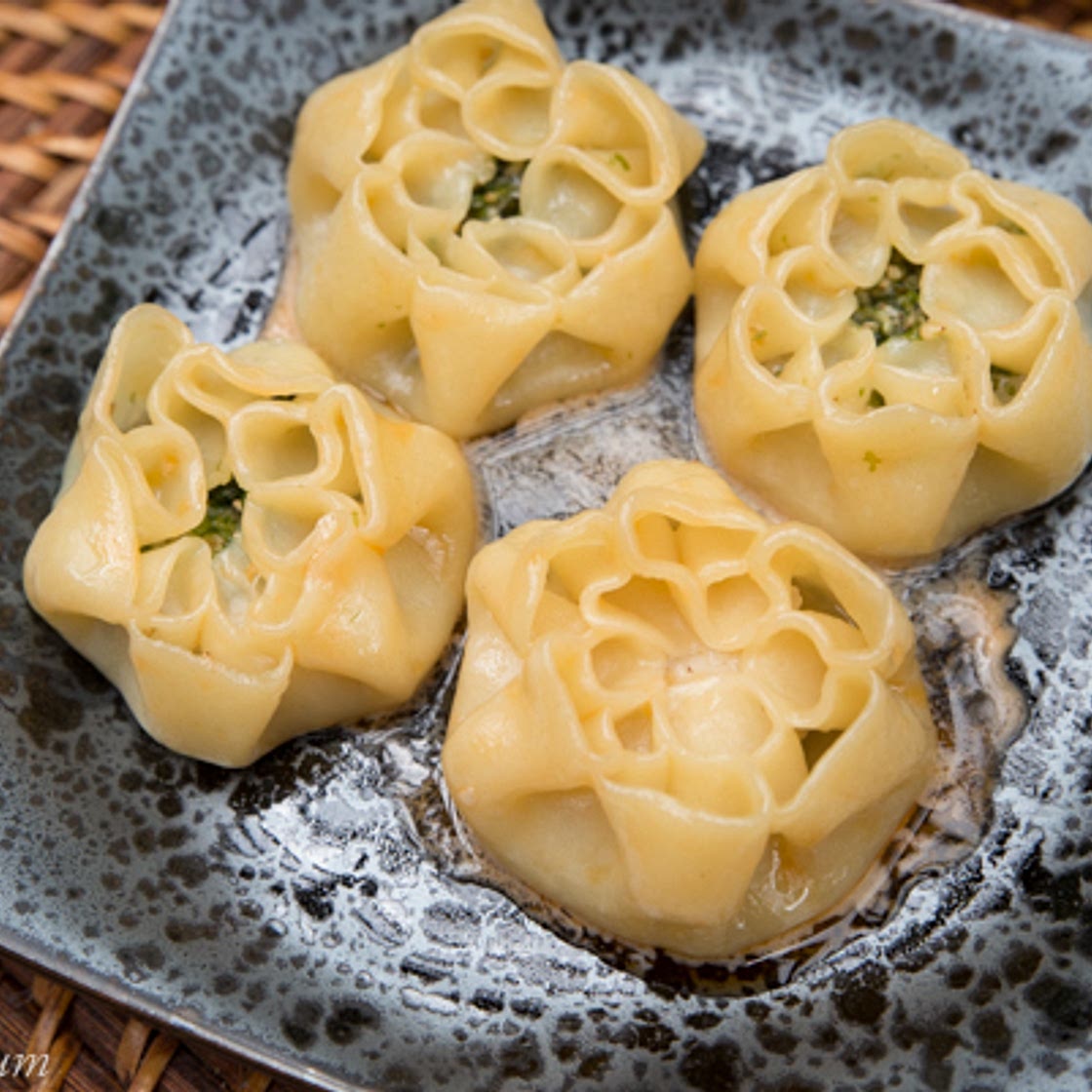 13 Holes Dumplings with Scallops