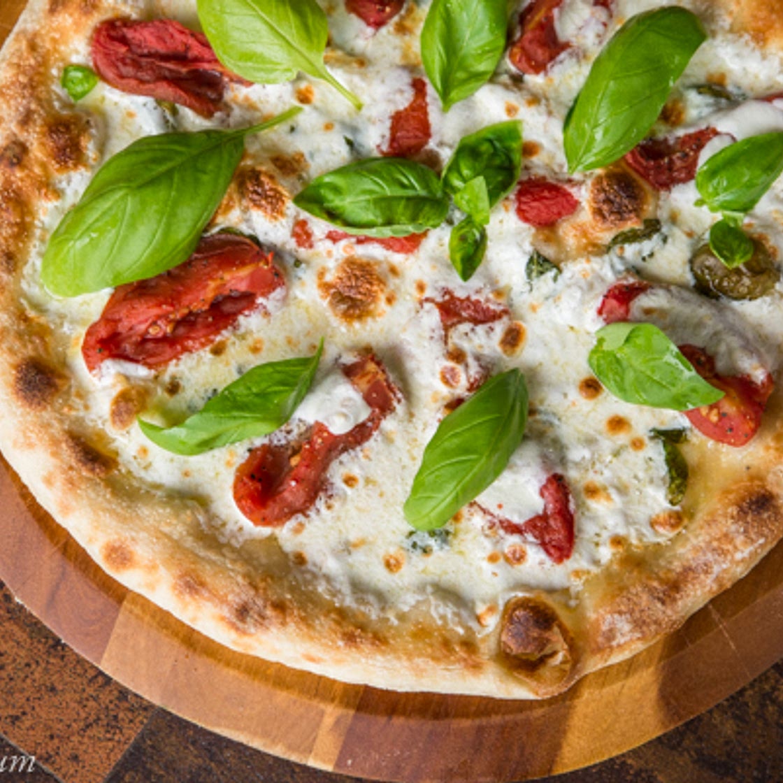 Pizza Margherita with Smoked Tomatoes