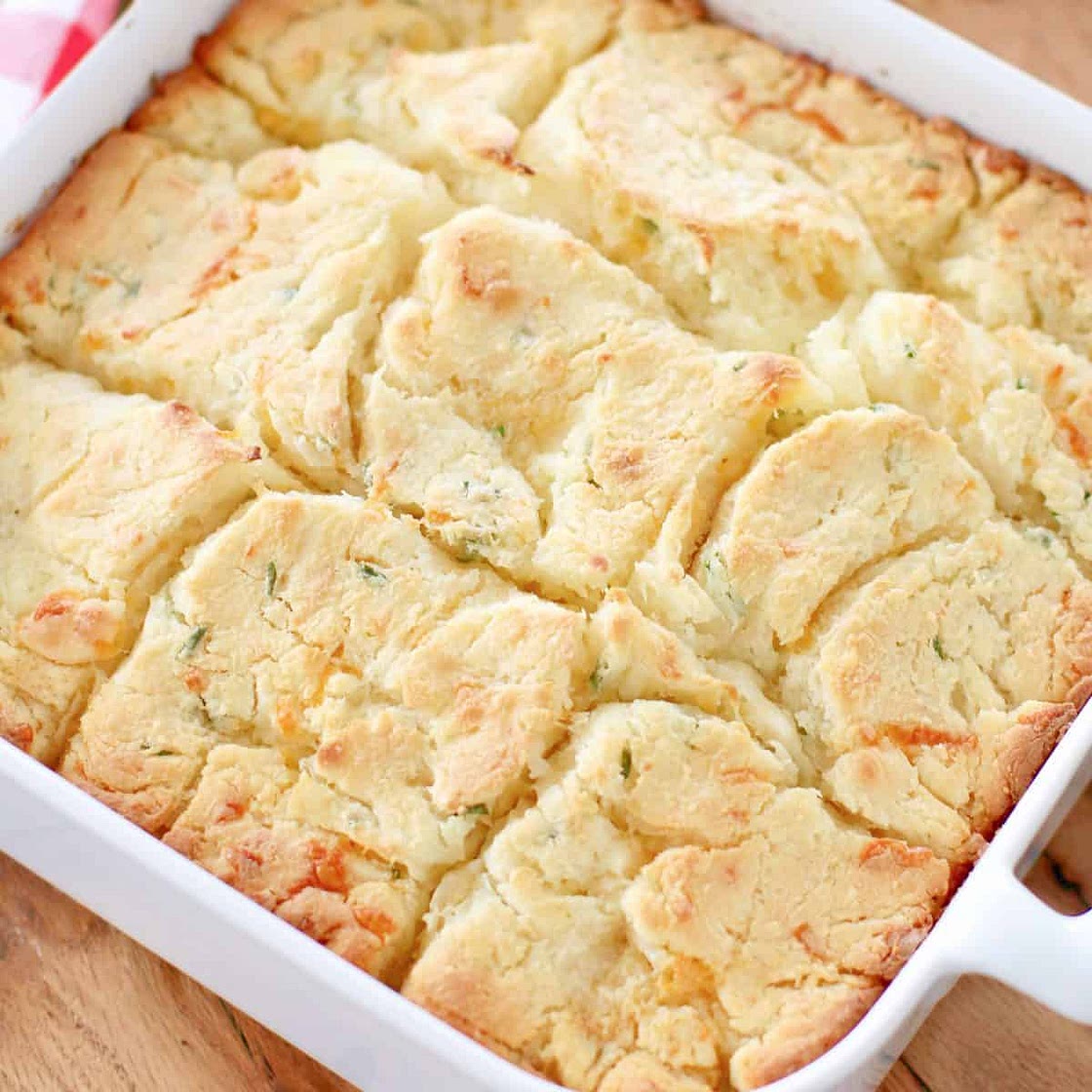 Cheddar Garlic Butter Swim Biscuits