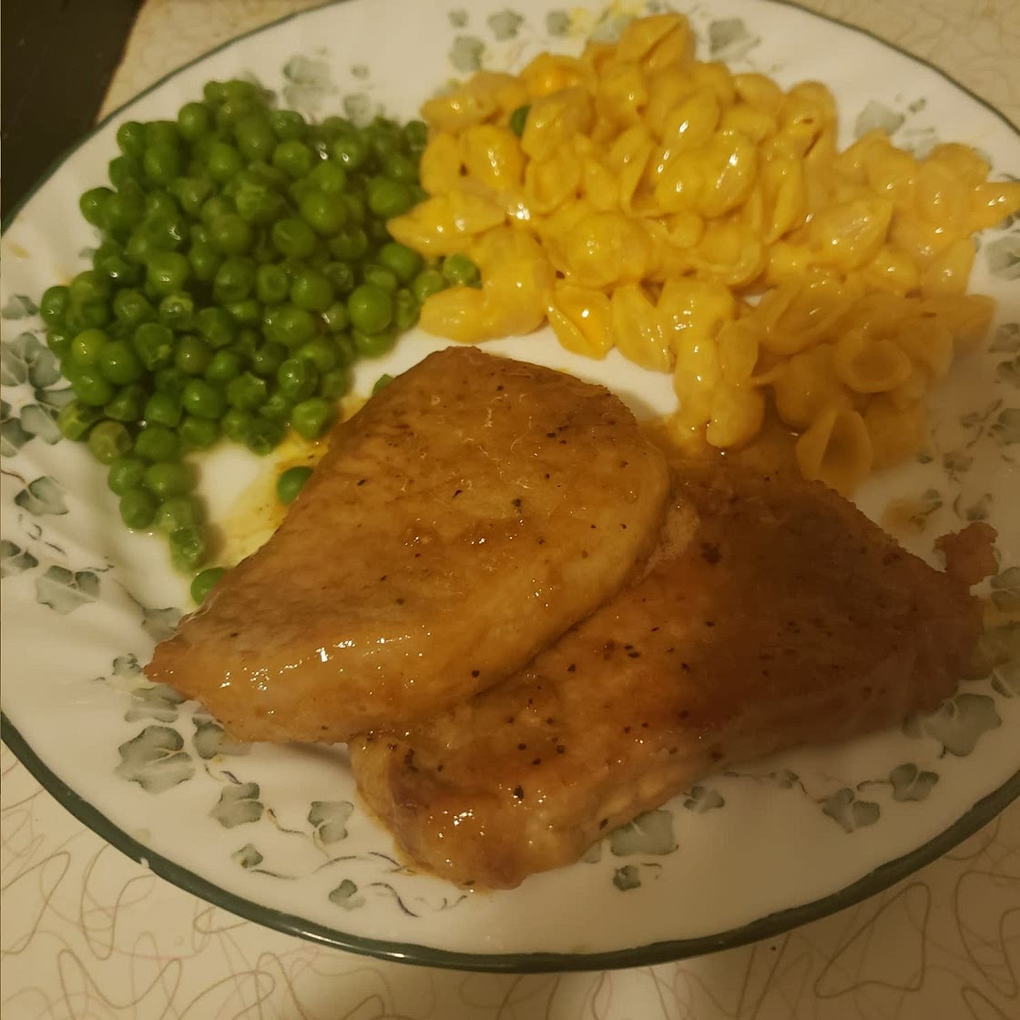 Galric brown sugar porkchops