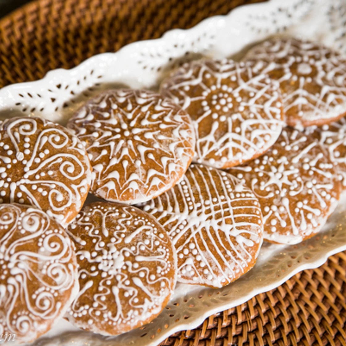 German Style Spiced Christmas Cookies