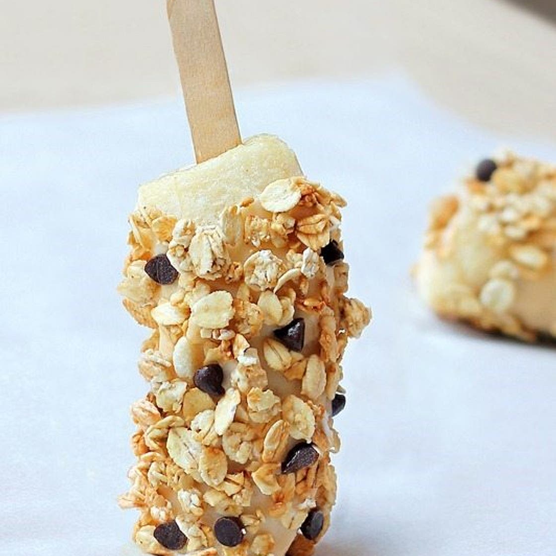 Breakfast Banana Pops