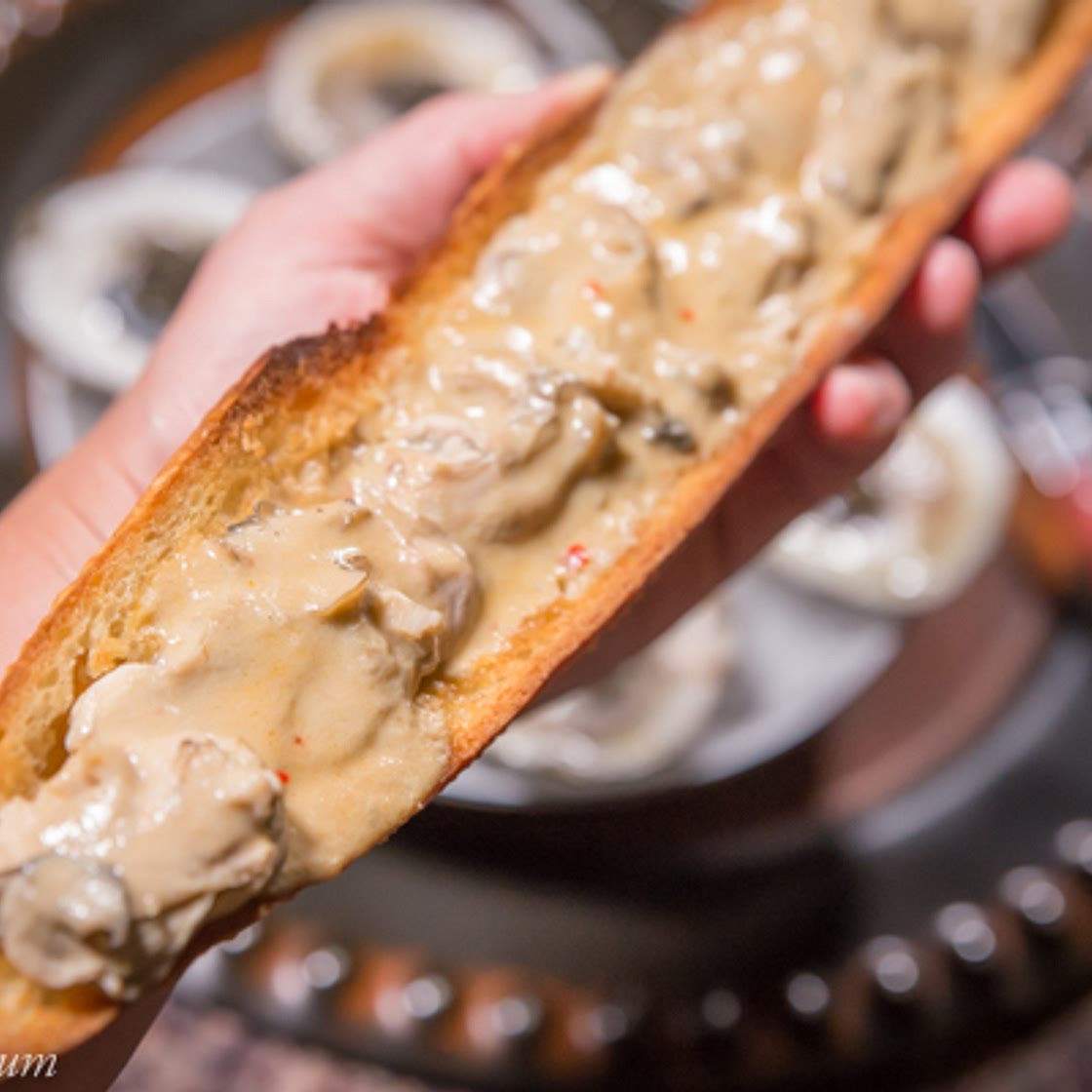 Oyster Loaf | La Mediatrice | The “Peacemaker”