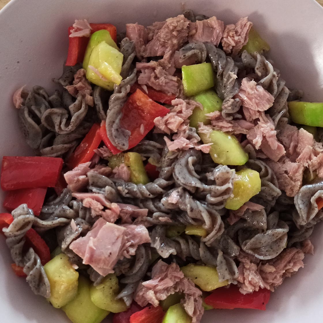 Vegetable tuna pasta