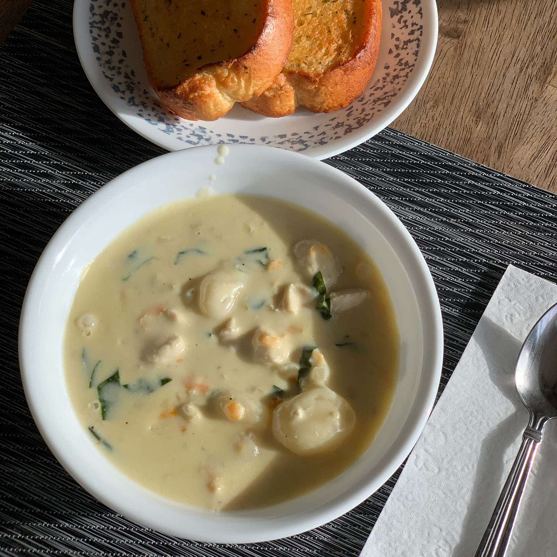 Copycat Olive Garden Chicken Gnocchi Soup