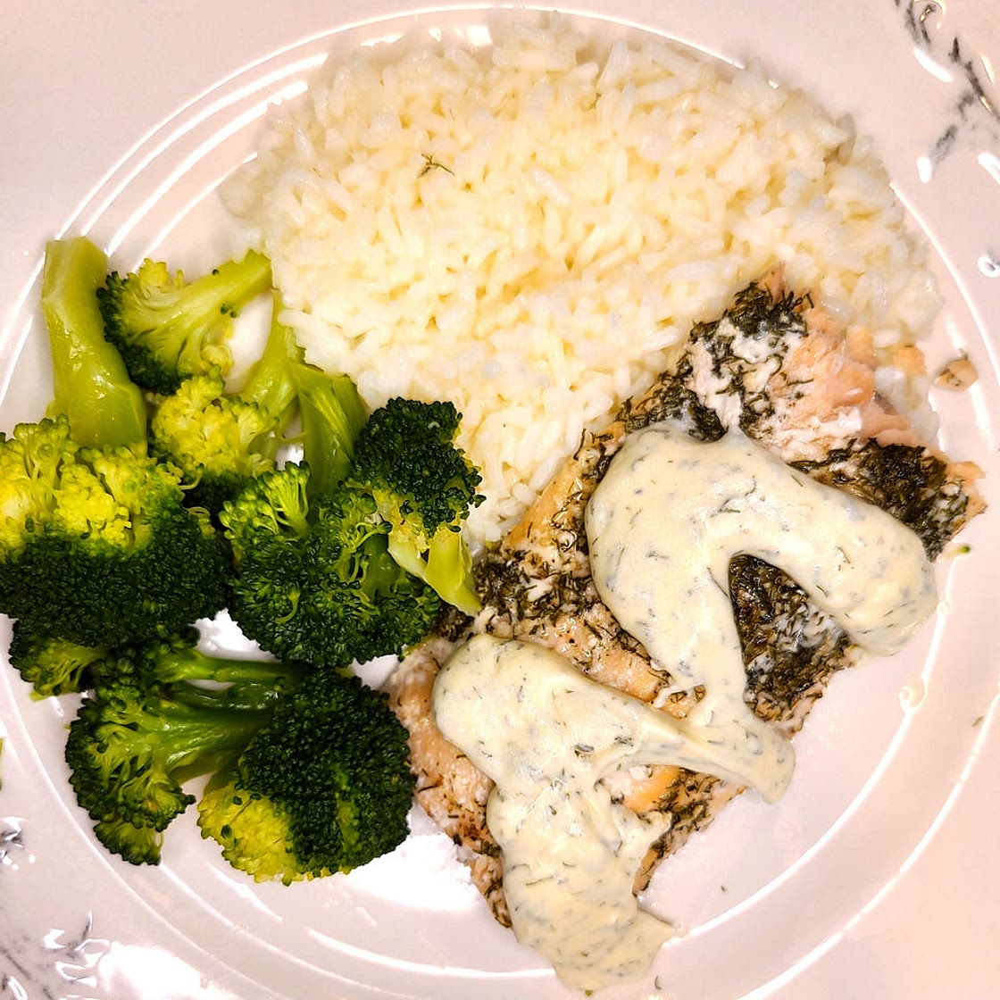 Salmon With Dill Cream Cheese Sauce