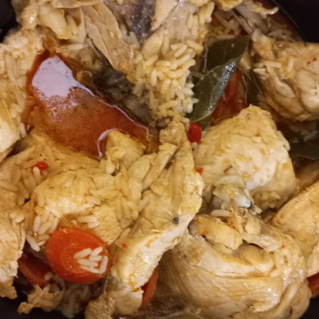 Pollo  con arroz.