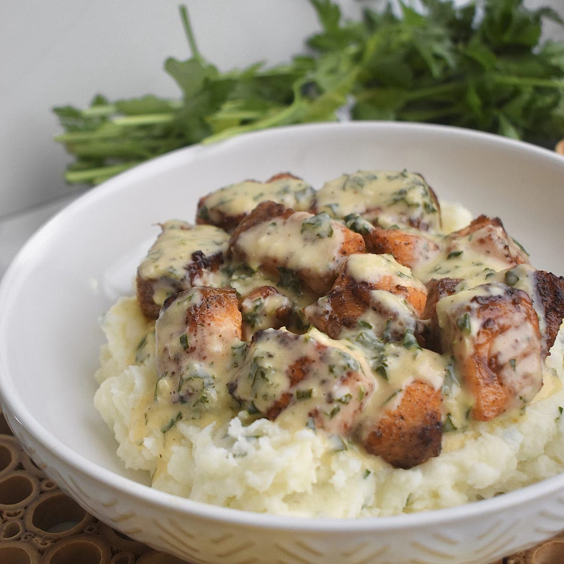 Airfryer Salmon Bites with Garlic Cream Sauce