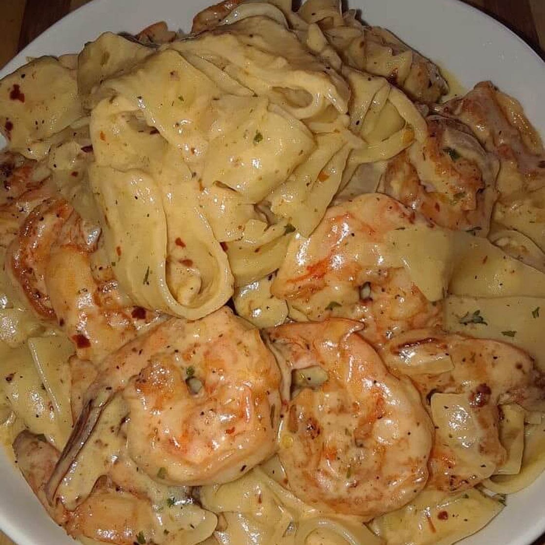 Garlic Shrimp Pasta