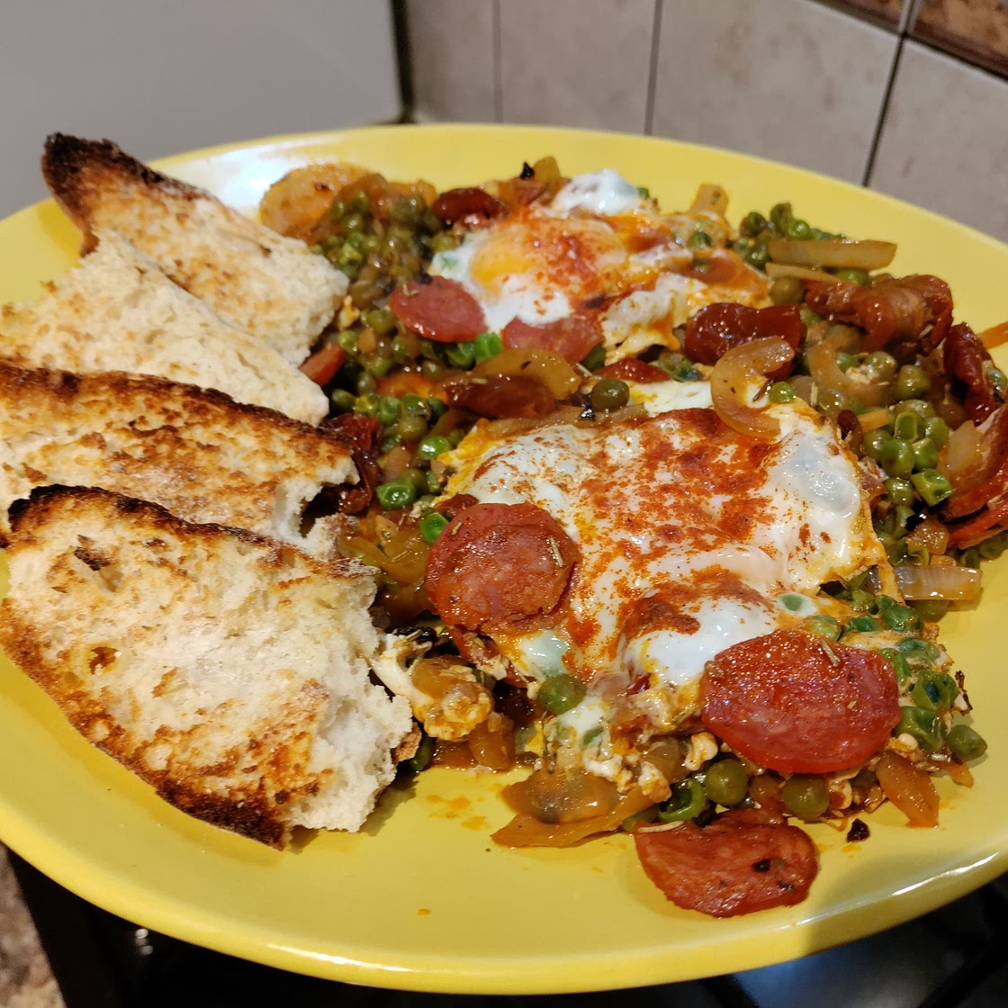 Chouriço & Peas