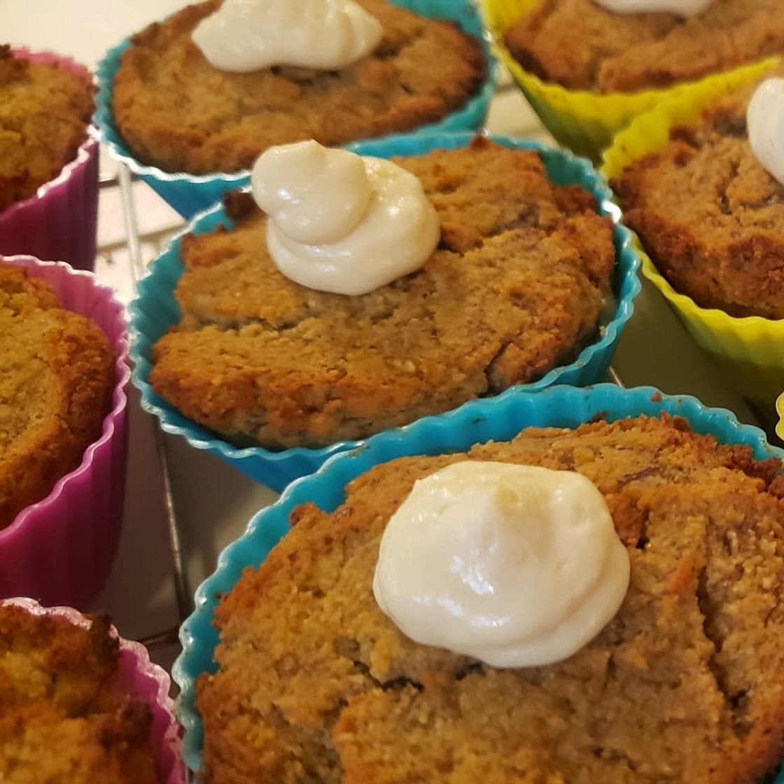 Cream Cheese-Filled Banana Muffins