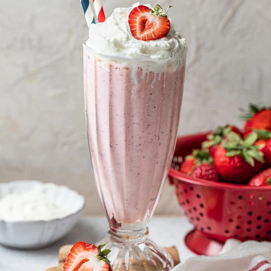 Strawberry BaileyChata 