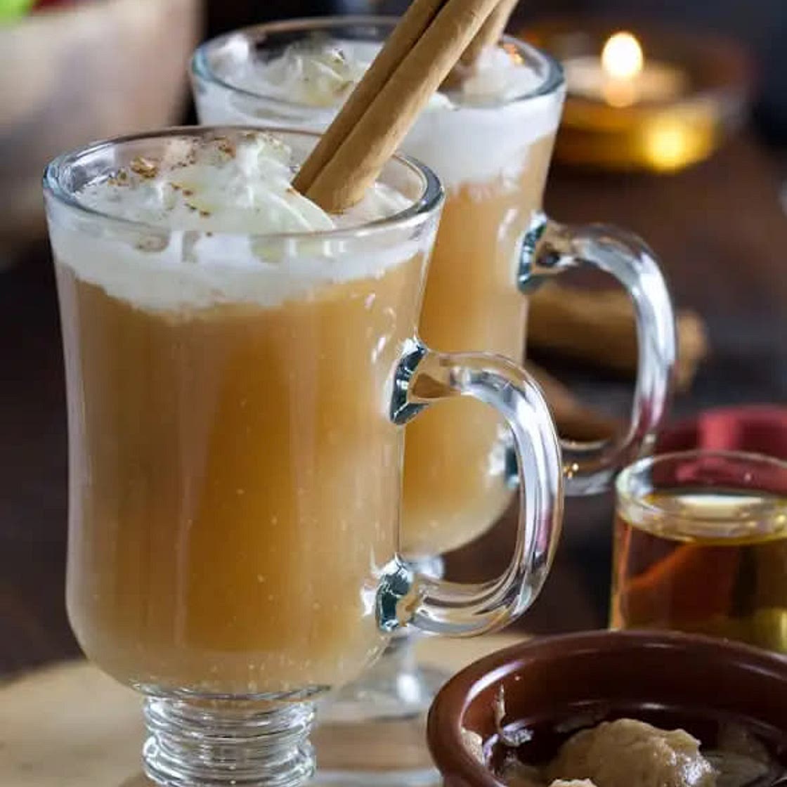 Christmas Apple Pie Drink 