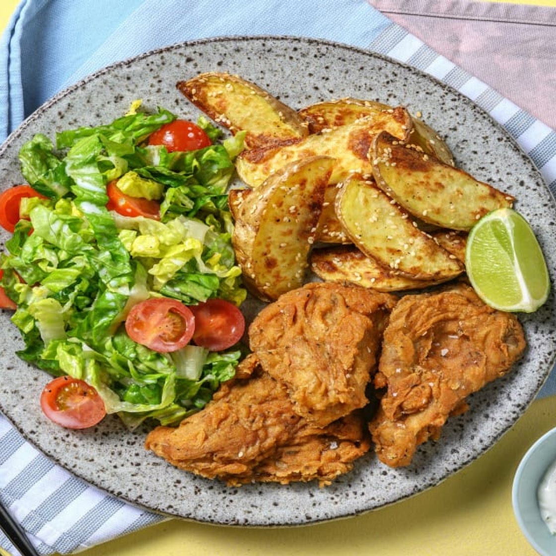 Panierte Austernpilze mit Sesam-Kartoffeln Bei diesem Gericht wird 50% weniger CO2e durch Zutaten & Transport verursacht als bei einem durchschnittlichen HelloFresh Rezept