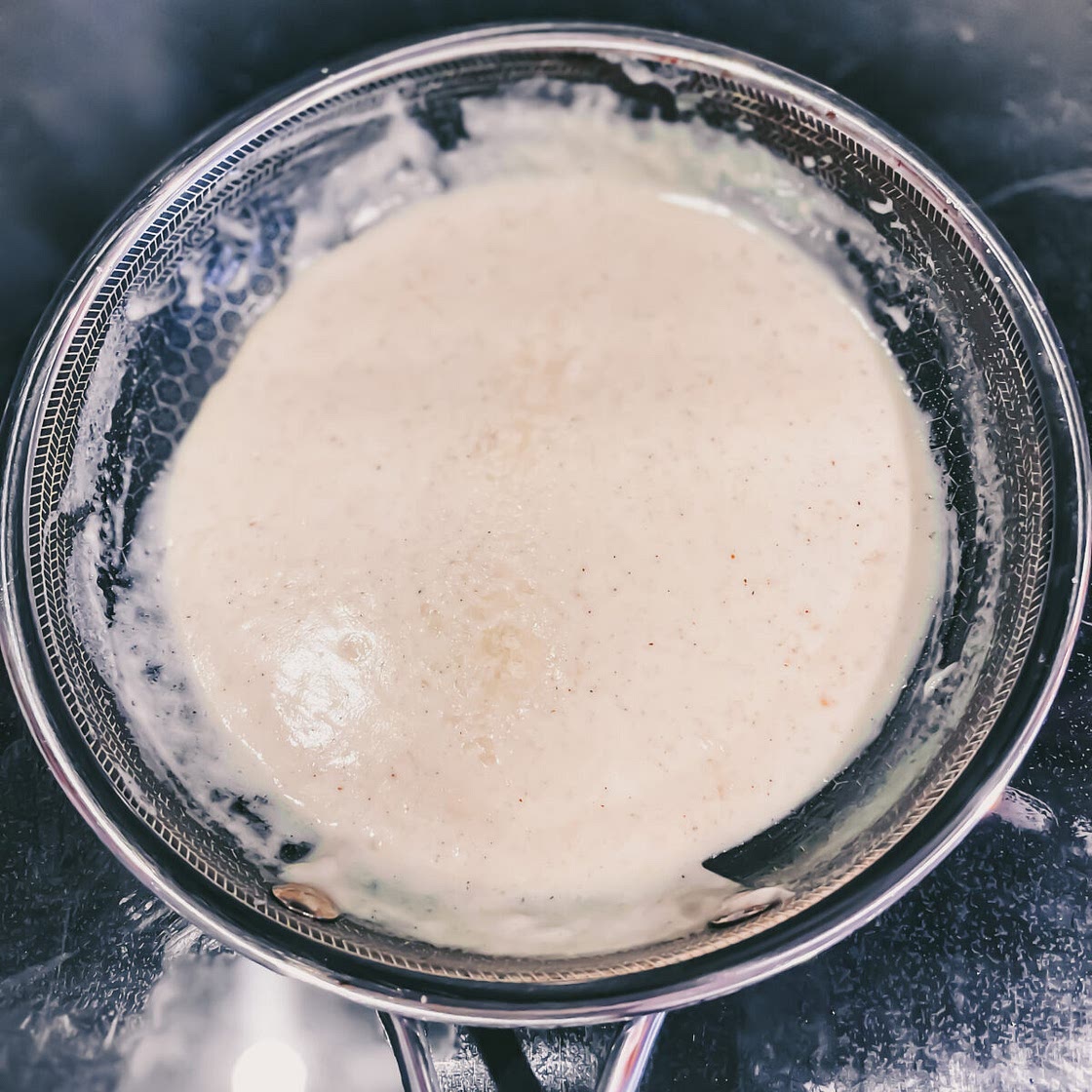 Easy White Garlic Sauce