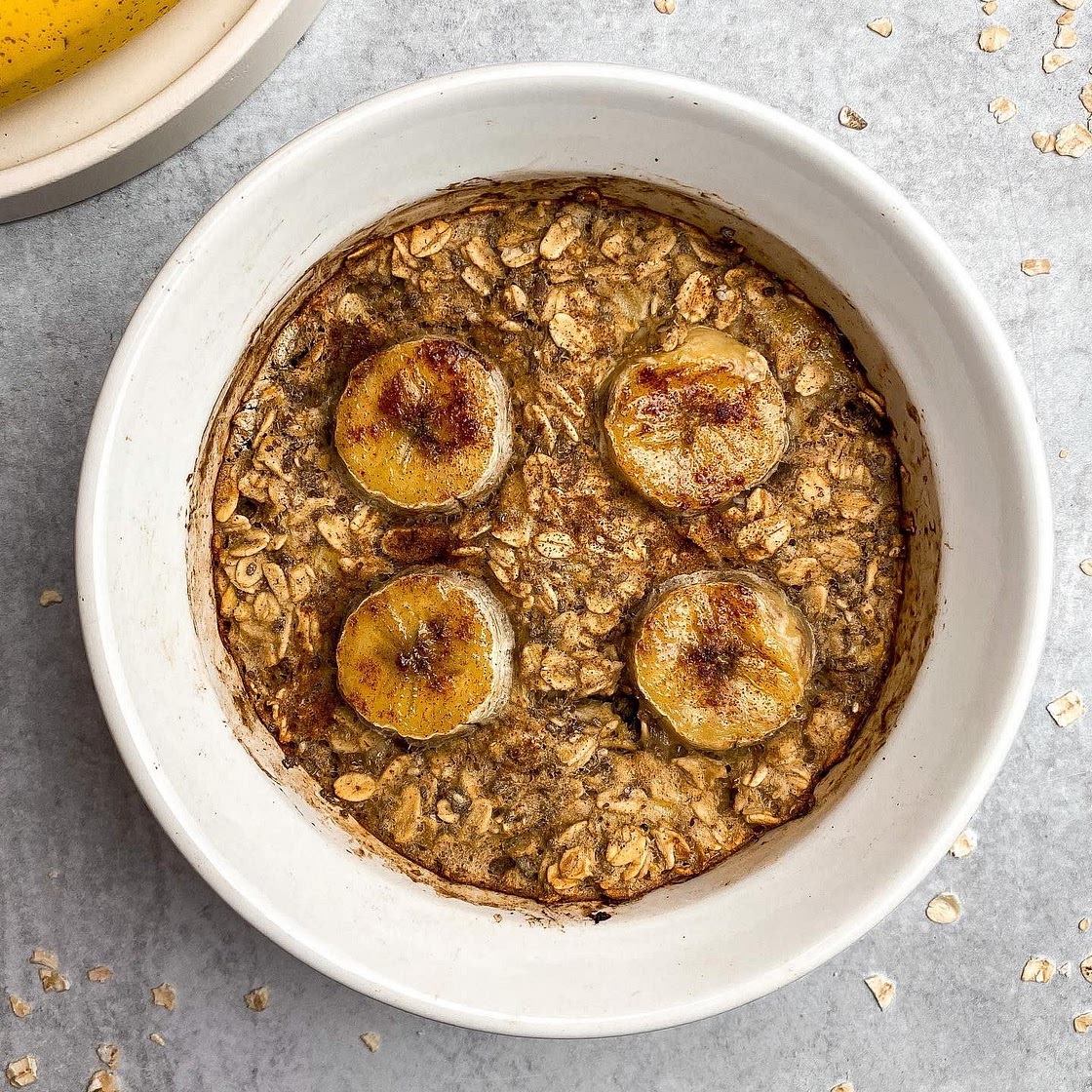 Banana Bread Baked Oats