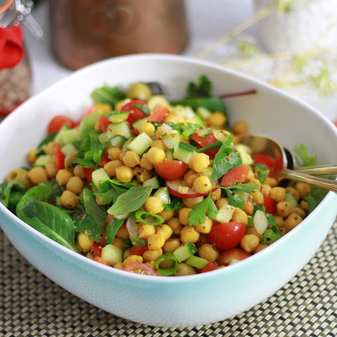 Chickpea & Quinoa Salad
